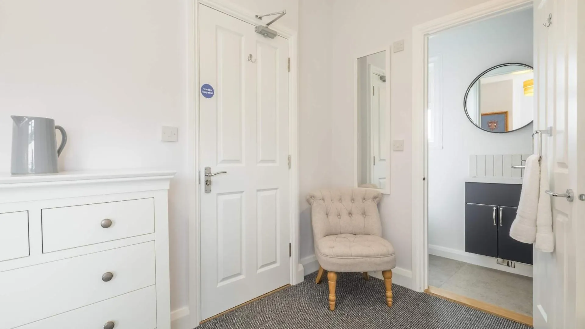 Nyaraló Modern 4-Bedroom Detached Home In Central Cambridge With Parking Egyesült Királyság